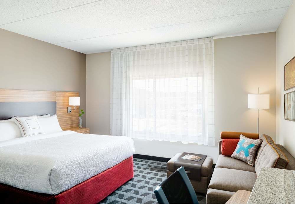 Towneplace Suites By Marriott Саскатун Екстер'єр фото
